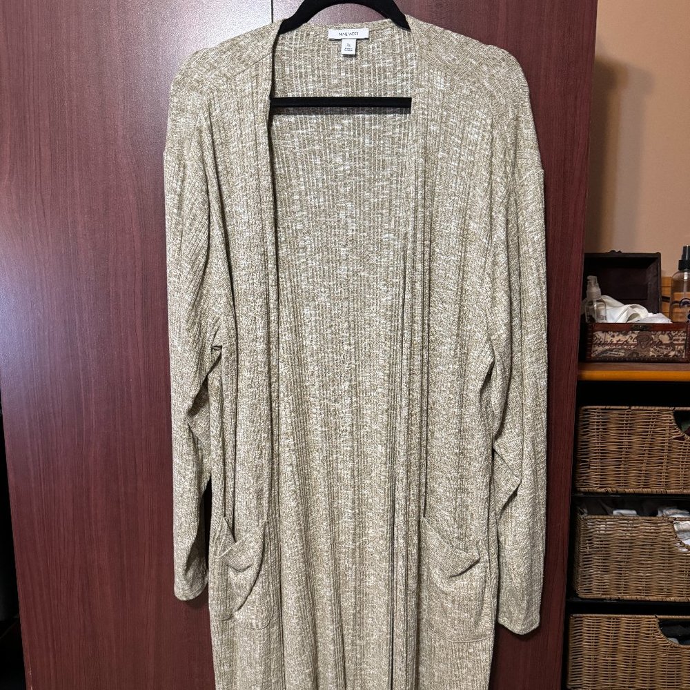 Nine West Women's Sweater - Picture 1 of 6